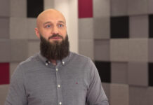 Przez trudną sytuację gospodarczą średnie firmy produkcyjne odkładają na później plany cyfryzacji. Brak finansowania wciąż jest podstawową barierą