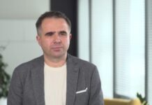 Aplikacja mObywatel zyskuje nowe funkcjonalności. Jeszcze w tym roku pojawi się mStłuczka